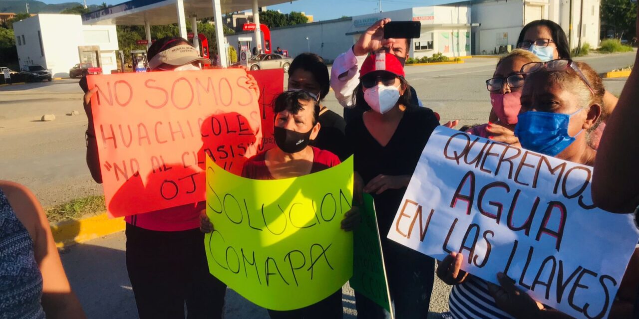 ¡No somos huachicoleros! gritan colonos de la vamos Tamaulipas en cierre de la interejidal.