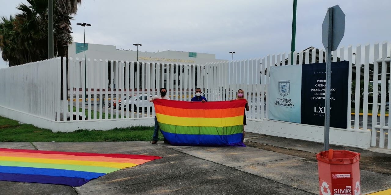 En el marco del mes del orgullo LGTB exigen a Diputados reformar Código Civil de Tamaulipas.