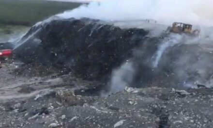 Incendio en Relleno Sanitario contaminó la ciudad de humo.