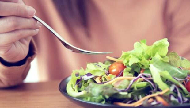 Cambiar de dieta podría sumar hasta 13 años a tu vida, según un estudio