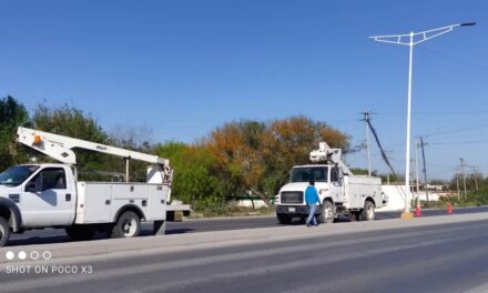 Alumbrado público beneficia a vecinos de Col. 1o de Mayo y Arnulfo Martínez en Río Bravo