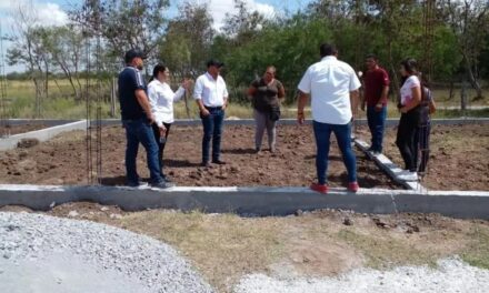 SUPERVISA ALCALDE AVANCE DE TELEBACHILLERATO EN AMPLICACIÓN EJIDO RÍO BRAVO