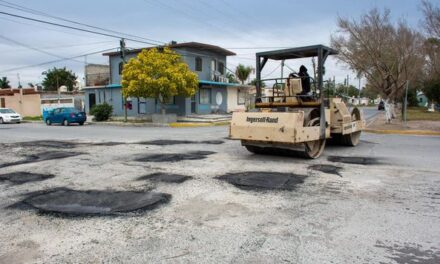 El Programa Emergente de Bacheo está siendo implementado en calles y avenidas.