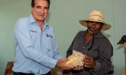 Alcalde de Valle Hermoso acudió al ejido Liberación del Campesino.