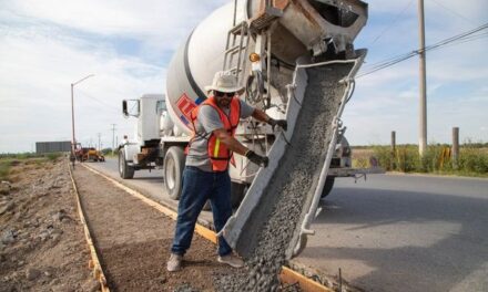 ARRANCA MUNICIPIO CONSTRUCCIÓN DE ACERAS EN BRECHA 112; TRANSEÚNTES TENDRÁN SEGURIDAD AL CAMINAR