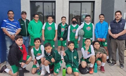 PRESIDENTE MUNICIPAL DE VALLE HERMOSO ACOMPAÑO EN SU SALIDA A LA SELECCIÓN DE BASQUETBOL INFANTIL