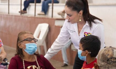 ENTREGA GOBIERNO MUNICIPAL APOYOS ECONÓMICOS A PERSONAS CON DISCAPACIDAD.