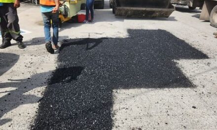 CONTINÚA GOBIERNO DE RÍO BRAVO BACHEO EN NUEVO PROGRESO