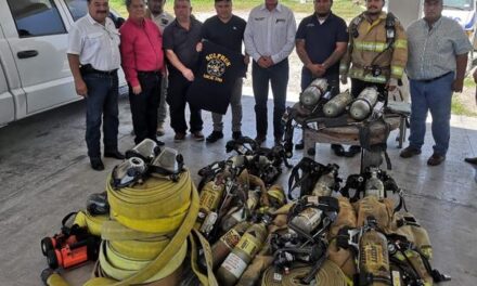 Recibe Gobierno Municipal de Valle Hermoso, importante donación para el departamento de Bomberos y Protección Civil.