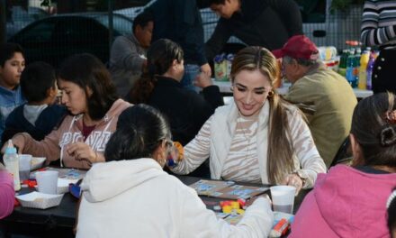 VECINOS DE LA COL. FUNDADORES RECIBEN VISITA DE LA PRESIDENTA DEL DIF RÍO BRAVO Y OTRAS DEPENDENCIAS