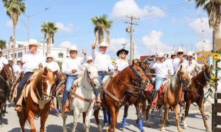 Encabeza Dr. Alberto Alanís cabalgata con motivo de los festejos del 84 aniversario del Poblado El Realito.