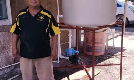 CIERRA MUNICIPIO EL 2023 INSTALANDO MÁS TINACOS A FAMILIAS Y ASEGURA ABASTO DE AGUA