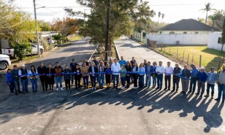 Presidente Municipal, Dr. Alberto Alanis, hace entrega nueva Obra de Pavimentación en el Poblado Anáhuac.