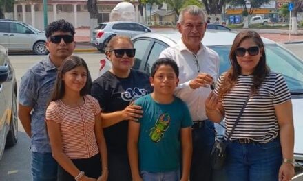 BRINDA MUNICIPIO RESPALDO TOTAL A NIÑOS QUE NOS REPRESENTAN EN ESTATAL DE INGLÉS