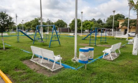 EL DR. ALANÍS CONTINÚA CON EL MANTENIMIENTO DE ESPACIOS AL AIRE LIBRE