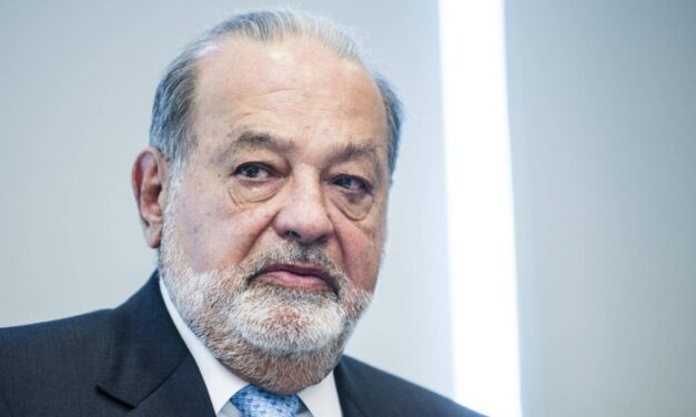 Slim impulsa su imperio a través de las Fibras