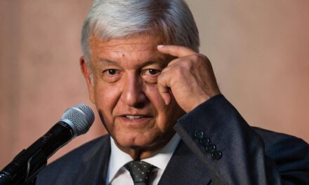 Ingresos del Gobierno Federal tienen un alza anual de 4.3% real, dice López Obrador.