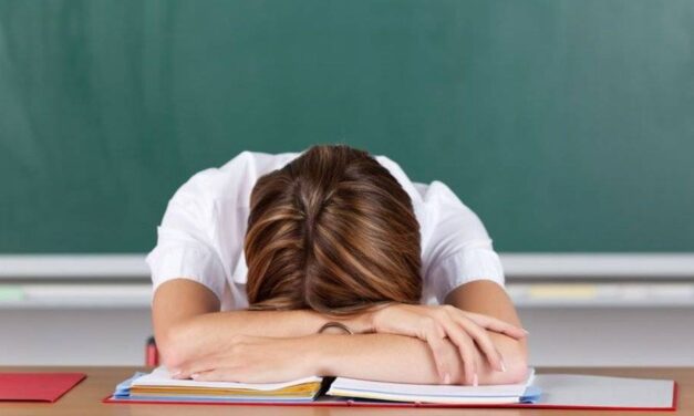 Reconocen que muchos alumnos se confiaron y no cumplieron con las clases en línea sabiendo que no habrá reprobados.