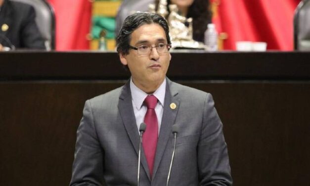 Se reúne “discretamente” Erasmo González con algunos medios de comunicación de la capital del Estado.