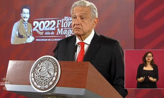 Manifestantes del 8M se están preparando con marros, sopletes y bombas molotov, asegura AMLO
