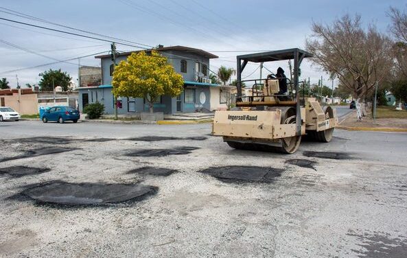 El Programa Emergente de Bacheo está siendo implementado en calles y avenidas.