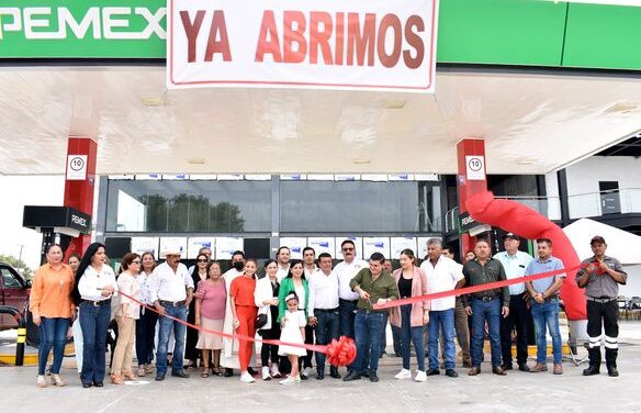 PARTICIPA GOBIERNO DE RÍO BRAVO EN INAUGURACIÓN DE GASOLINERA