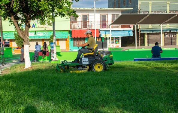 La plaza principal de la ciudad de Valle Hermoso, es considerada una de las mejores y más limpias.