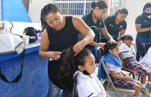 CONTINUA EL SISTEMA DIF RÍO BRAVO CON JORNADAS DE CORTE DE CABELLO GRATUITO.