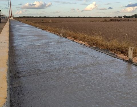 GOBIERNO DE RÍO BRAVO CONCLUYE ESTA SEMANA BANQUETAS EN BRECHA 112