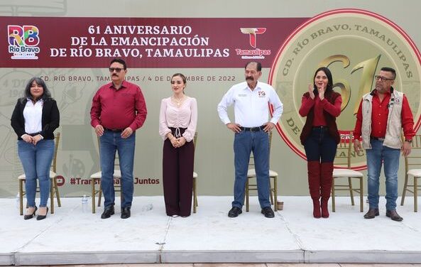RECONOCE GOBIERNO DE RÍO BRAVO A PERSONALIDADES DESTACADAS CON MOTIVO DE 61 ANIVERSARIO DE EMANCIPACIÓN