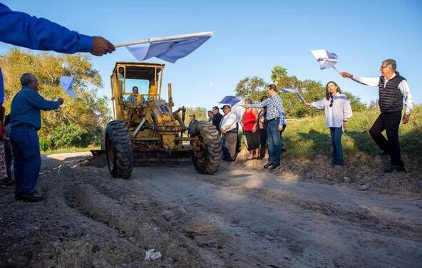 Se realiza en Valle Hermoso, el arranque de 2 Obras de Pavimentación siendo la primera de ellas en la Col. «16 de Septiembre»