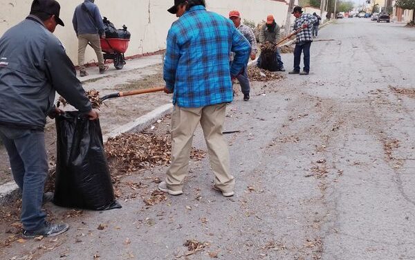 BRINDA MUNICIPIO MANTENIMIENTO A PASEO COLÓN