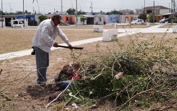 MANTENIMIENTO TOTAL A PARQUES MUNICIPALES EN NUEVO AMANECER Y BRISAS DEL CAMPO