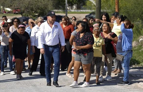 ACUDE ALCALDE JOEL EDUARDO YÁÑEZ VILLEGAS A ENCUENTRO CON VECINOS DE LAS LOMAS Y ASUME MÁS COMPROMISOS