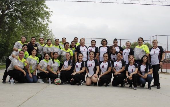 ALCALDE RESPALDA EL DEPORTE EN JUEGOS MAGISTERIALES