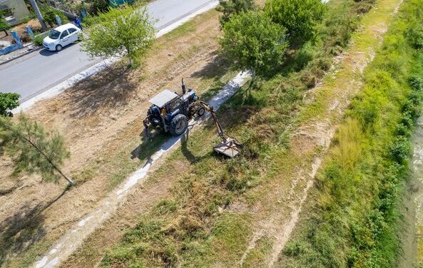 La Dirección Parques y Jardines cumple con la instrucción del Presidente, Alberto Alanís de lograr un municipio Limpio y Ordenado.