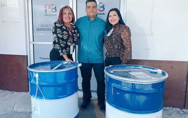 GESTIONA GOBIERNO DE RÍO BRAVO CONTENEDORES DE BASURA ANTE MAQUILAS