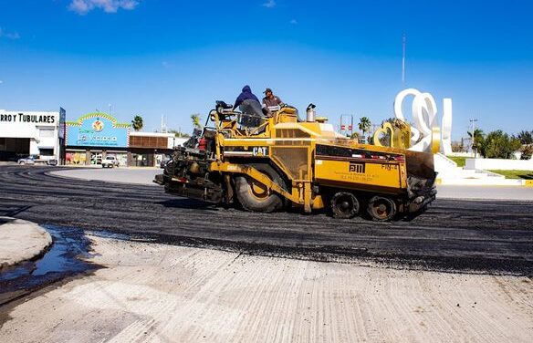 AMPLÍA MUNICIPIO RECARPETEO EN ROTONDA PRINCIPAL