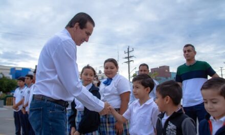El Dr. Alanis fomenta el cuidado del Medio Ambiente
