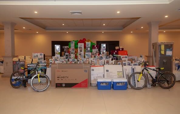 El Dr. Alanis celebra la unión y el esfuerzo de su gran equipo 