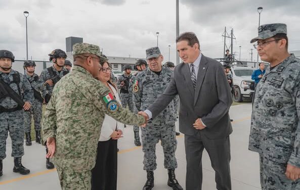 Hoy el Presidente Municipal, Alberto Alanis Villarreal fue invitado a la inauguración de las nuevas instalaciones de la 519 Compañía de la Guardia Nacional.