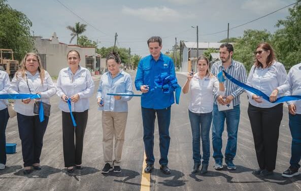 CON VISIÓN Y ACCIÓN, EL DR. ALBERTO ALANIS CONTINÚA CON OBRAS DE PAVIMENTACIÓN, TRANSFORMANDO NUESTRAS CALLES EN VÍAS DE DESARROLLO Y PROGRESO