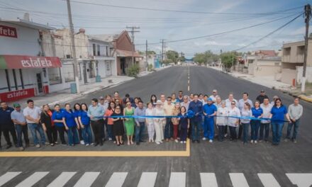 INAUGURA EL PRESIDENTE MUNICIPAL PAVIMENTACIÓN DE LA CALLE MORELOS ENTRE AV. LAZARO CARDENAS Y CALLE 5 DE FEBRERO.