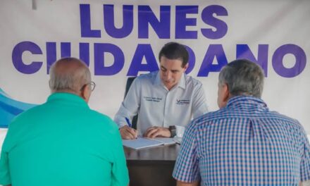 EL PRESIDENTE MUNICIPAL SIGUE ESCUCHANDO AL PUEBLO CON EL PROGRAMA DEL LUNES CIUDADANO ESCUCHANDO Y RESOLVIENDO