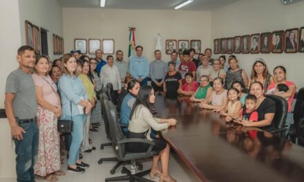 EL PRESIDENTE MUNICIPAL ENTREGA APOYOS A DIVERSAS COMUNIDADES RELIGIOSAS