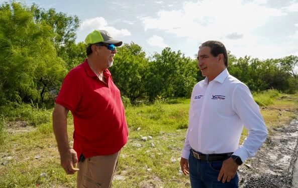 EL PRESIDENTE MUNICIPAL DR. ALBERTO ALANÍS VILLARREAL INAUGURA PAVIMENTACIÓN DE LA CALLE JOSÉ TERÁN BERRONES