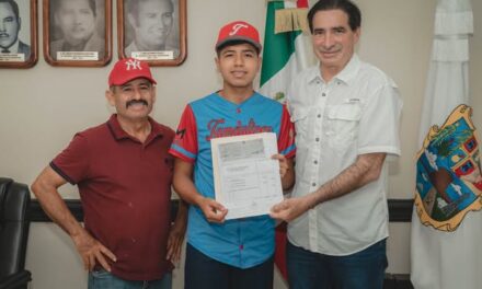 El Presidente Municipal, Dr. Alberto Alanís Villarreal Impulsando el talento deportivo de nuestra juventud