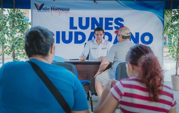 PRESIDENTE ALBERTO ALANIS VILLARREAL ENCABEZA UNA NUEVA JORNADA DE LUNES CIUDADANO