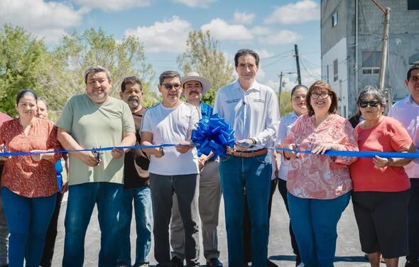 El Presidente Municipal Dr. Alberto Alanís Villarreal encabezó la inauguración de la pavimentación del Boulevard Revolución, en el tramo de la Calle 9 a la Calle 11 de la Colonia Guadalupe