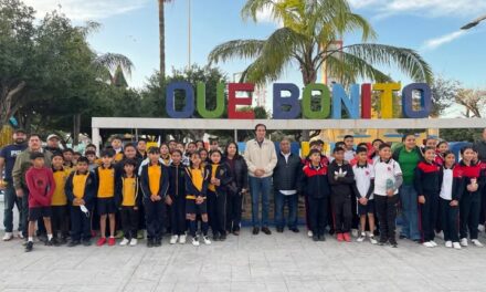 El Presidente Municipal, Dr. Alberto Alanís Villarreal, Apoya a Nuestros Talentos Estudiantiles